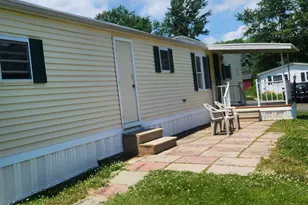 7 Cedar Grove Rd, Southington, CT 06489 - Photo 3