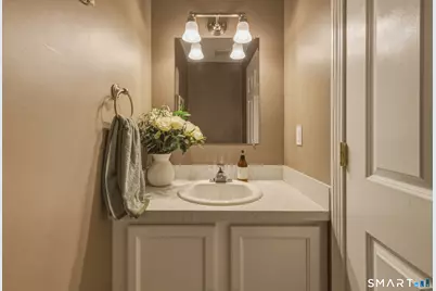 11 Mannions Lane #21, Danbury, CT 06810 - Photo 11