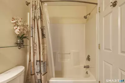 11 Mannions Lane #21, Danbury, CT 06810 - Photo 17