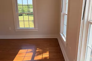 43 Boston Post Rd, Madison, CT 06443 - Photo 11