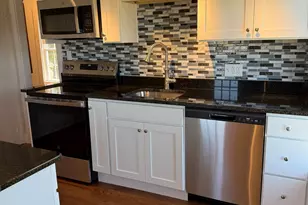 43 Boston Post Rd, Madison, CT 06443 - Photo 3