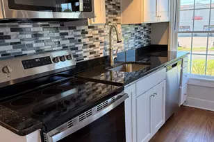 43 Boston Post Rd, Madison, CT 06443 - Photo 5