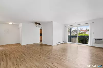 557 Glendale Avenue #557, Bridgeport, CT 06606 - Photo 9