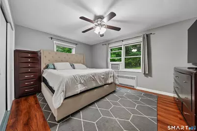 40 Comstock Hill Avenue, Norwalk, CT 06850 - Photo 15