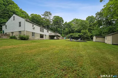 40 Comstock Hill Avenue, Norwalk, CT 06850 - Photo 23