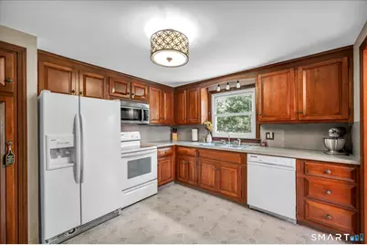 66 East Street, Middletown, CT 06457 - Photo 11