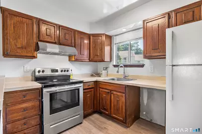 104 Coalpit Hill Road #B2, Danbury, CT 06810 - Photo 11