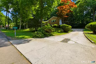 10 Joan Rd, Stamford, CT 06905 - Photo 29
