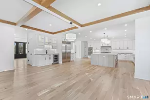 150 Wildwood Rd, Stamford, CT 06903 - Photo 23