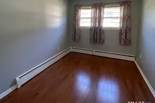 21 Mcdermott Cir, Hamden, CT 06518 - Photo 11