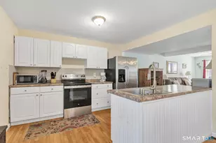 25 Jackson Dr, Milford, CT 06460 - Photo 9