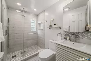18 Fairlea Ave, Stratford, CT 06614 - Photo 19