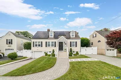 18 Fairlea Avenue, Stratford, CT 06614 - Photo 1