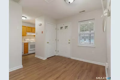 333 West Avenue #15, Milford, CT 06461 - Photo 7