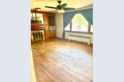 44 Coventry Road, Bristol, CT 06010 - Photo 3