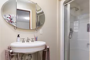 115 Hauser St, Waterbury, CT 06704 - Photo 11