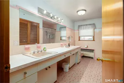 115 Hauser Street, Waterbury, CT 06704 - Photo 9