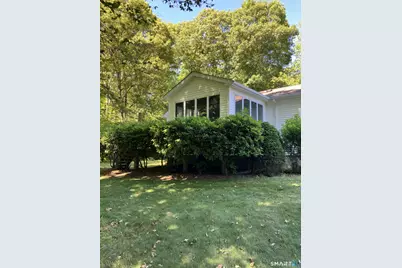 23 Hillcrest Drive, Montville, CT 06382 - Photo 5