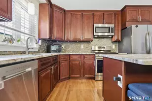 108 Dudley St, New Britain, CT 06053 - Photo 11