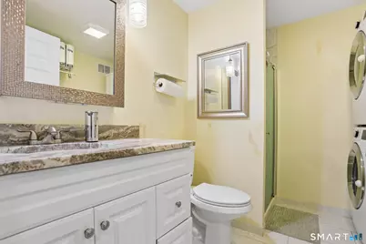 108 Dudley Street, New Britain, CT 06053 - Photo 23
