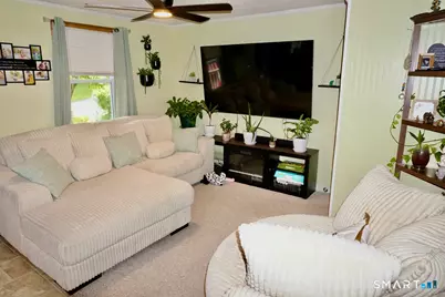33 Colt Street, New Britain, CT 06052 - Photo 5