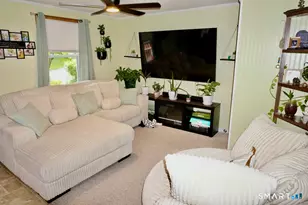 33 Colt St, New Britain, CT 06052 - Photo 5