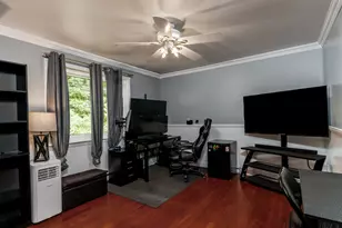 273 Queen St, Southington, CT 06489 - Photo 17