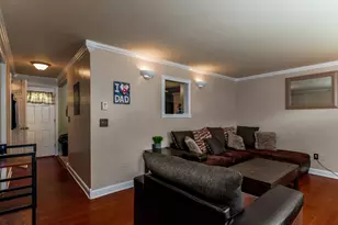 273 Queen St, Southington, CT 06489 - Photo 3