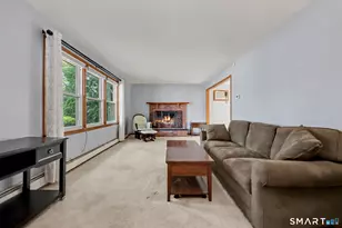 275 York St, Stratford, CT 06615 - Photo 7
