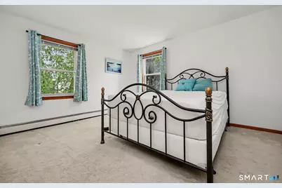 275 York Street, Stratford, CT 06615 - Photo 17