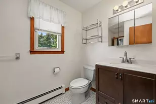 275 York St, Stratford, CT 06615 - Photo 19