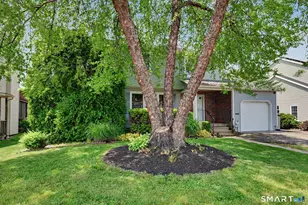 275 York St, Stratford, CT 06615 - Photo 3