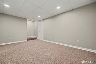 275 York St, Stratford, CT 06615 - Photo 23
