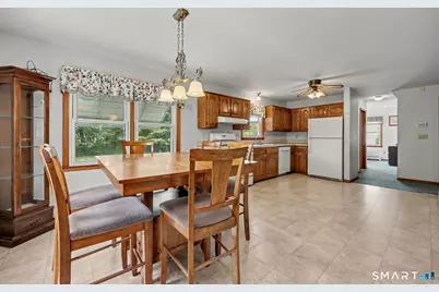 275 York Street, Stratford, CT 06615 - Photo 9