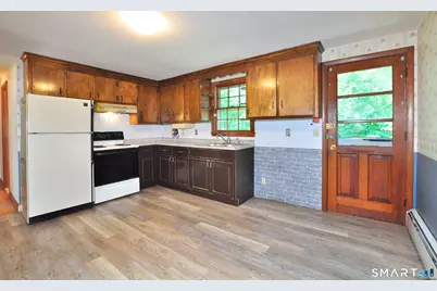 621 Kennedy Road, Windsor, CT 06095 - Photo 13