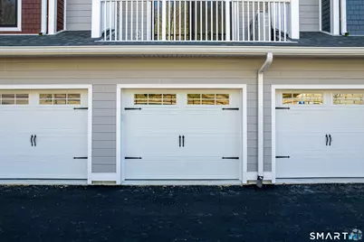 401 Albany Turnpike #106, Canton, CT 06019 - Photo 3