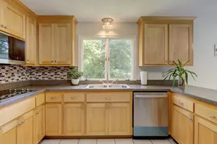 72 Martin Terrace, Glastonbury, CT 06033 - Photo 9