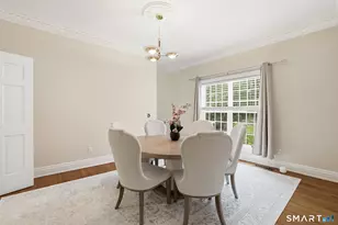 18 W Haviland Ln, Stamford, CT 06903 - Photo 7