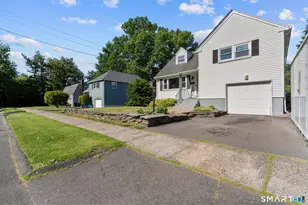 63 Bates St, Hartford, CT 06114 - Photo 3