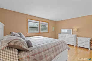 63 Bates St, Hartford, CT 06114 - Photo 13