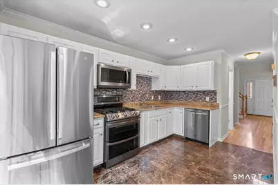 584 Hope Street #7, Stamford, CT 06907 - Photo 9