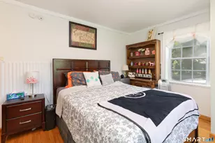 816 Woodruff Rd, Orange, CT 06477 - Photo 17