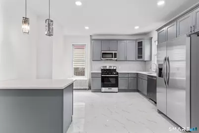 37 Johnson Street, Waterbury, CT 06710 - Photo 15