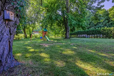 1611 Meriden Avenue, Southington, CT 06489 - Photo 33