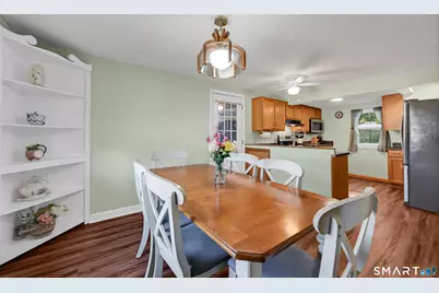 1611 Meriden Avenue, Southington, CT 06489 - Photo 11