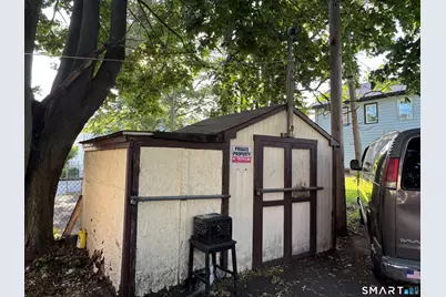 473 Lombard Street, New Haven, CT 06513 - Photo 15