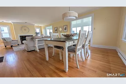 420 Maple Avenue, Old Saybrook, CT 06475 - Photo 9