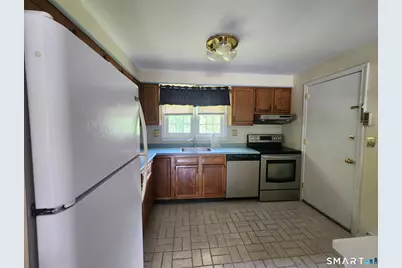 1789 Foxon Road #3B, North Branford, CT 06471 - Photo 7