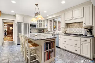 1844 Albany Ave, West Hartford, CT 06117 - Photo 13