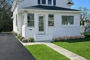 178 Parker St, Manchester, CT 06040 - Photo 1